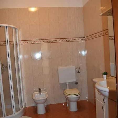 Pet Friendly Murvi 50